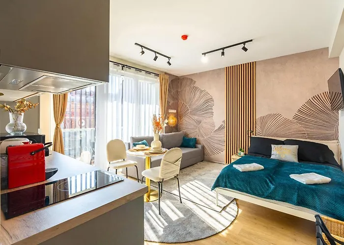 شقة Sunny Designer Close To New York Cafe *