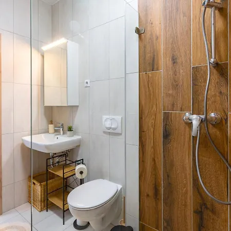 Sunny Designer Close To New York Cafe * Budapest