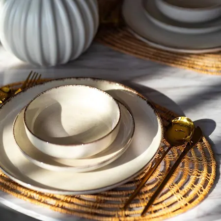 Sunny Designer Close To New York Cafe Lägenhet